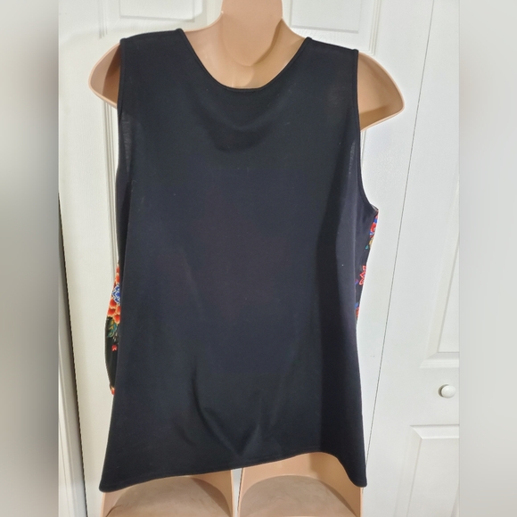 DG2 Diane Gilman Black Floral Layered Easy Tank Light Stripes 3XL ~ Pre-Owned - Picture 6 of 12
